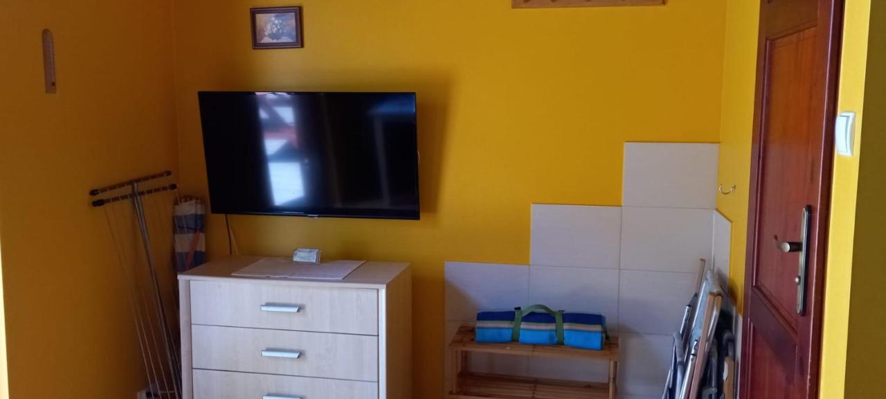 Apartamenty Rodzinne Łukęcin Bagian luar foto